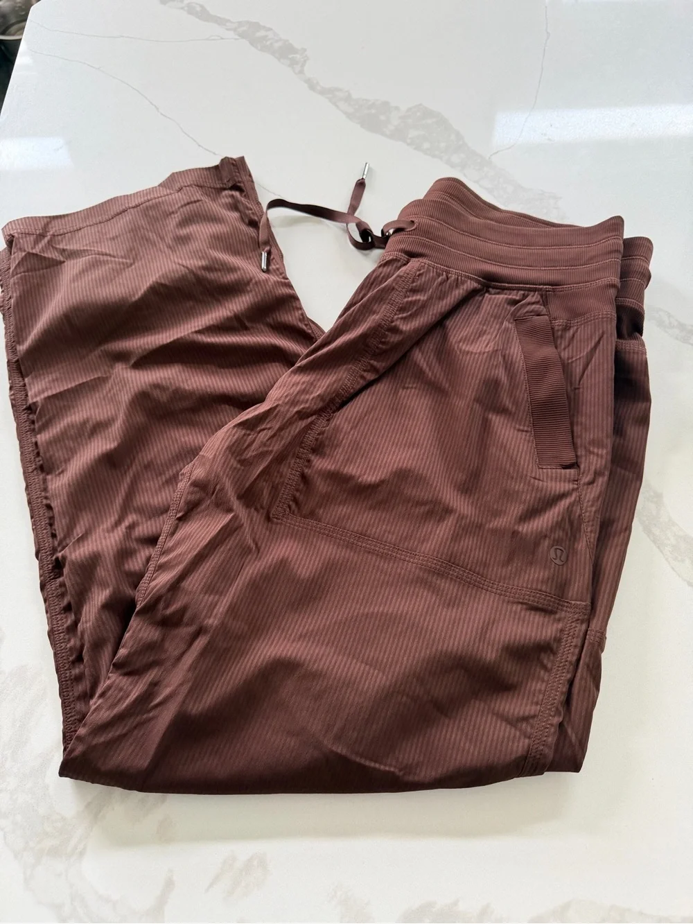 Dance Studio Mid-Rise Pant Short Lava Cake Color Size 10